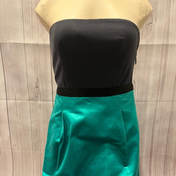 BCBG DRESS SIZE 0 - Picture 1 of 3